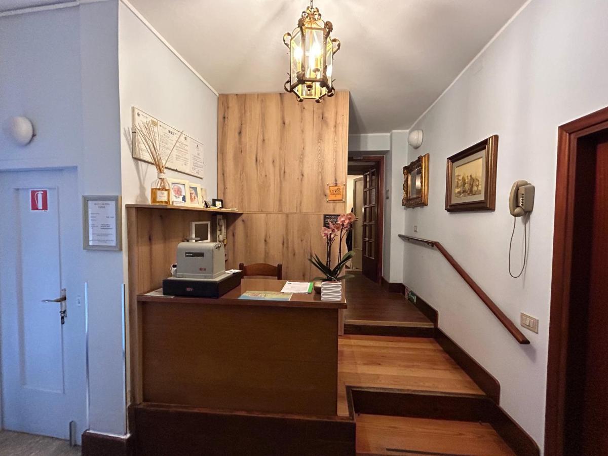 Hotel "Albergo Da Pina" Lazise Exteriér fotografie