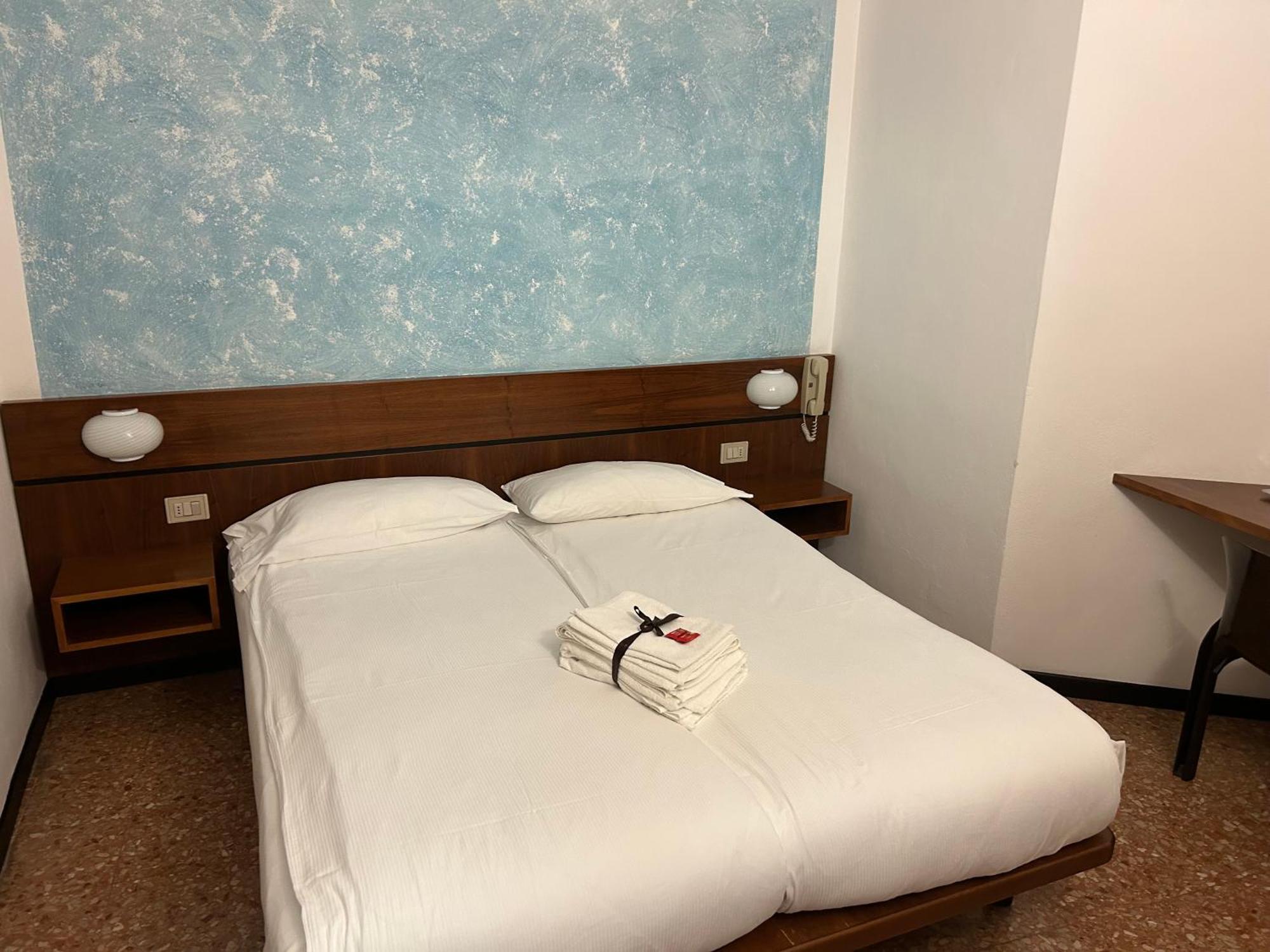 Hotel "Albergo Da Pina" Lazise Exteriér fotografie
