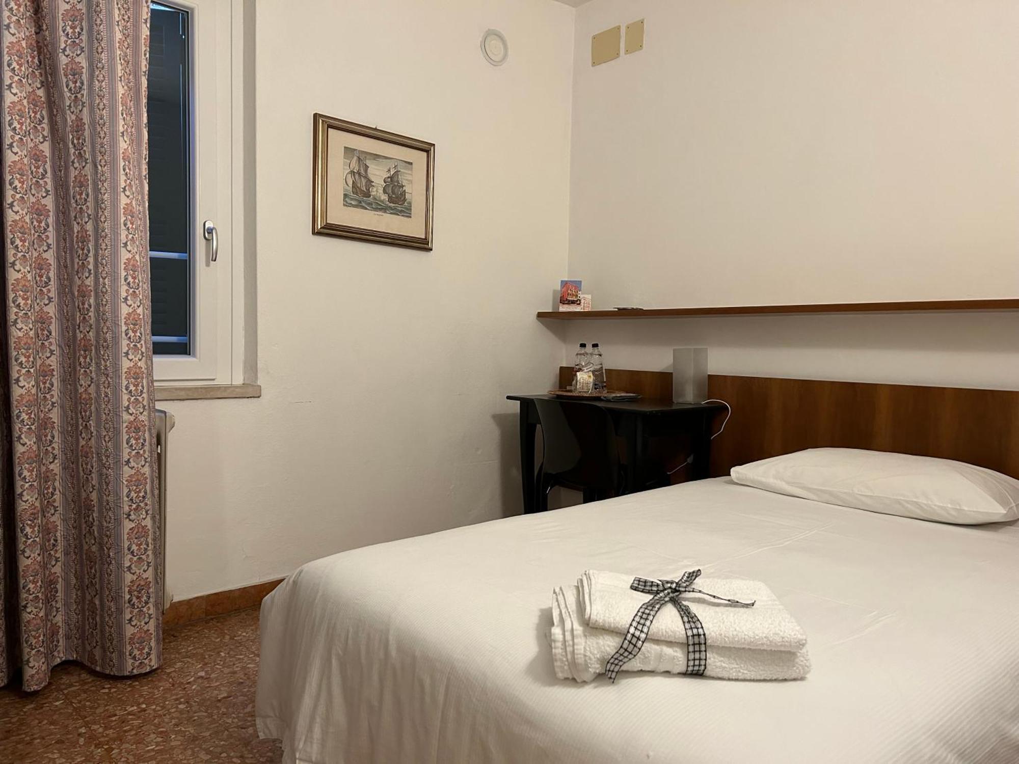 Hotel "Albergo Da Pina" Lazise Exteriér fotografie